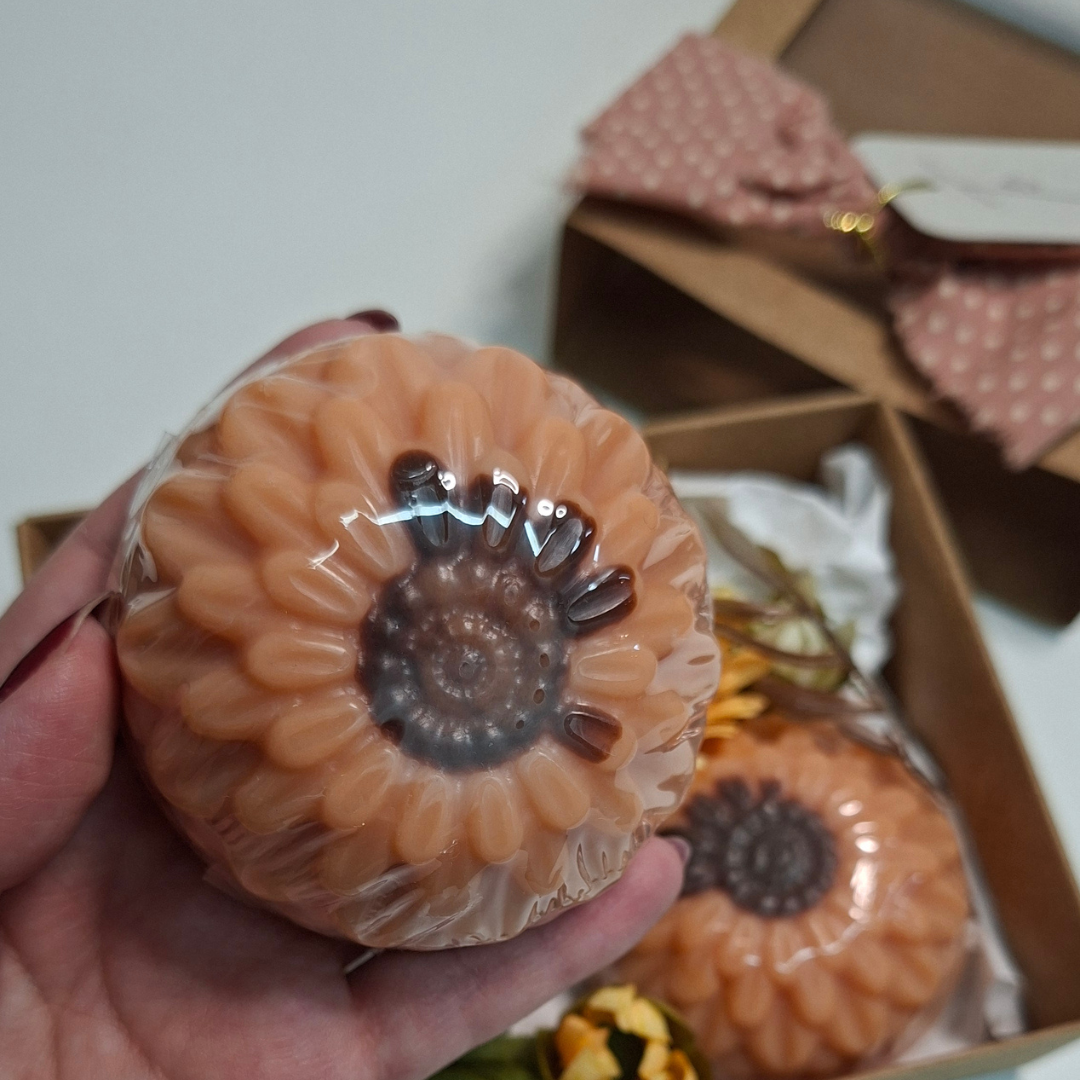 Kit Presente Flores – Tangerina & Caramelo