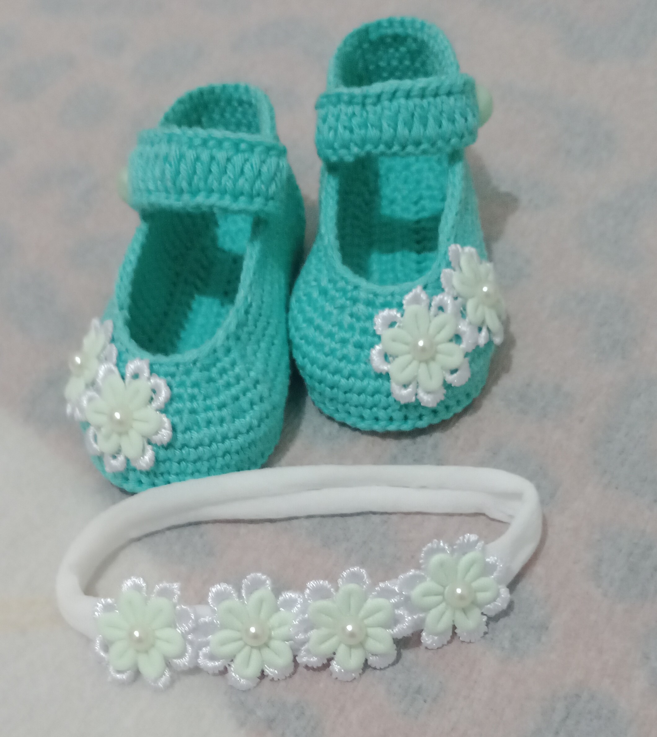 Kit sapatinho e tiara