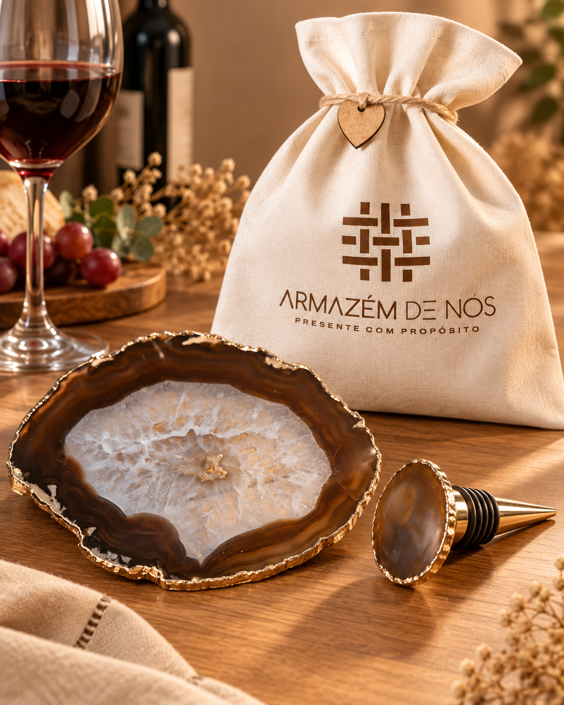 Conjunto para Vinho em Ágata Natural com Borda Dourada – Platter + Stopper (variação 3)